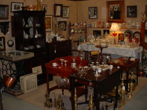 brass-frames-hutches-tables-duncan-miller